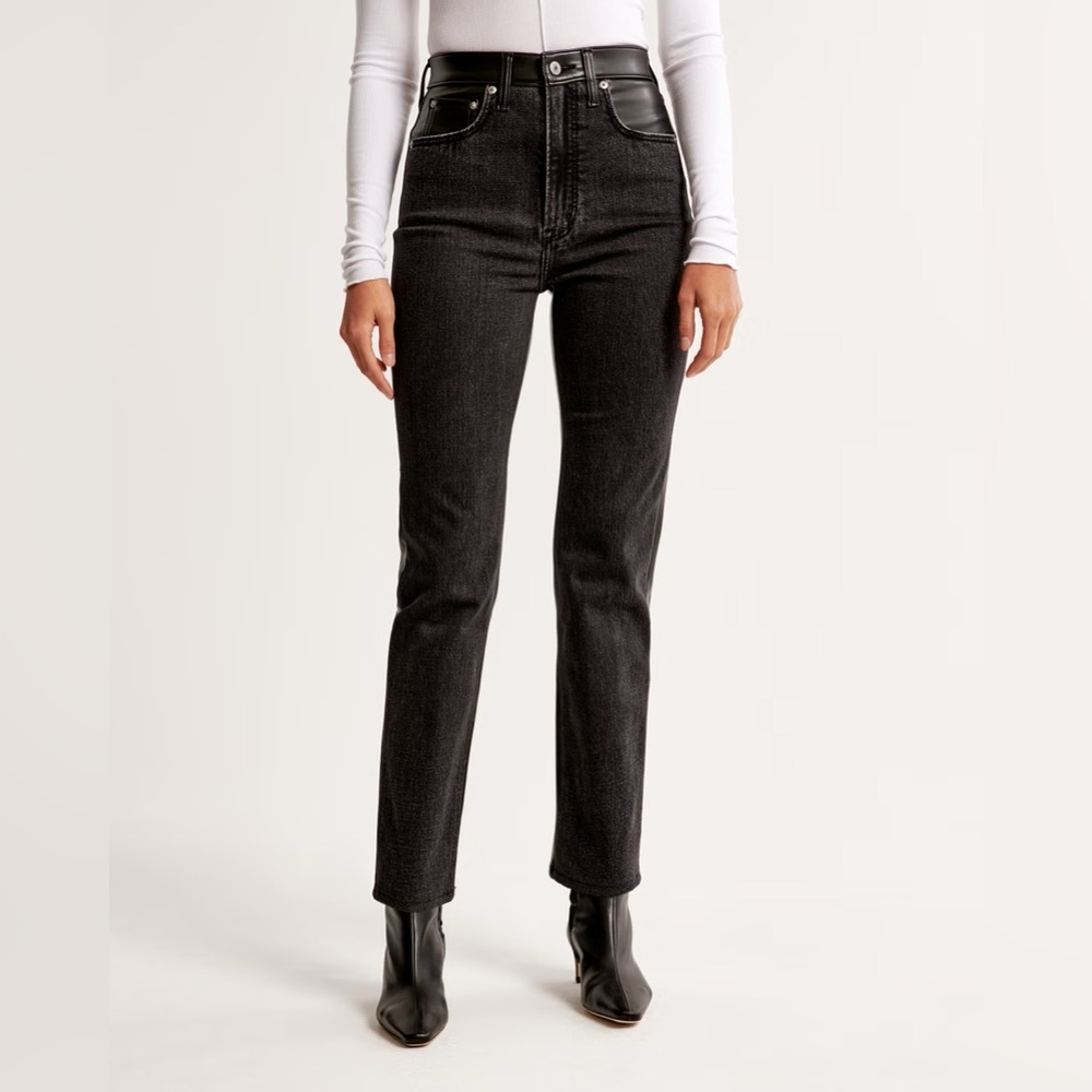 Abercrombie & Fitch Mixed Fabric Ultra High Rise Ankle Straight Jean - Picture 12 of 12